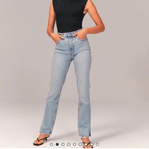 NWT Abercrombie and Fitch 90s Ultra High Rise Straight Jeans 25 Regular